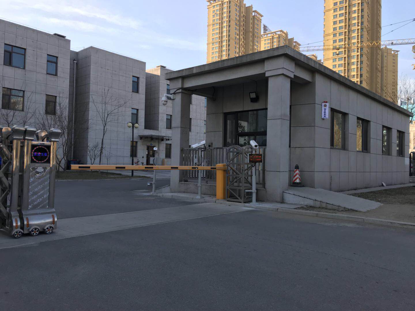 沈陽渾南長白省氣象局車牌識別系統(tǒng)