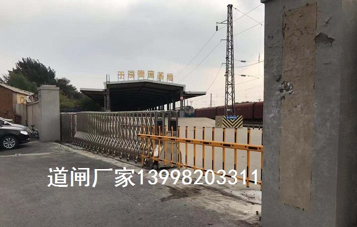 沈陽市渾南區(qū)祝家街道小區(qū)道閘車牌識(shí)別系統(tǒng)
